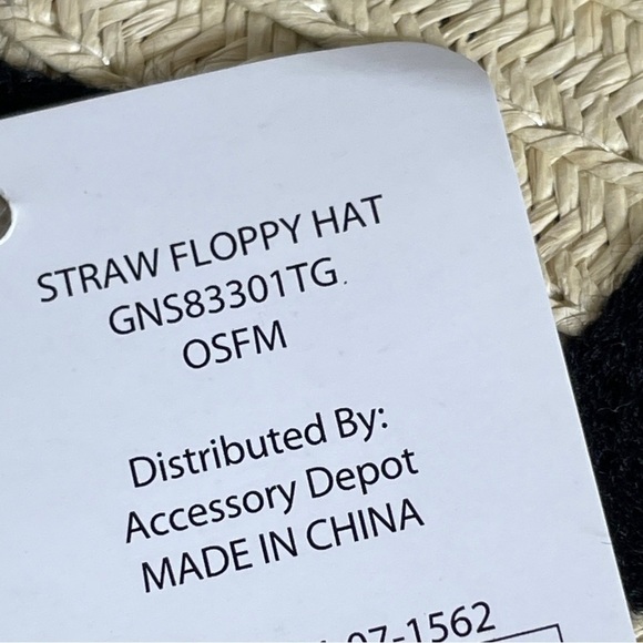 Accessory Depot Floppy Straw Do Not Disturb Embroidered Vacation Sun Hat NWT - Picture 6 of 8